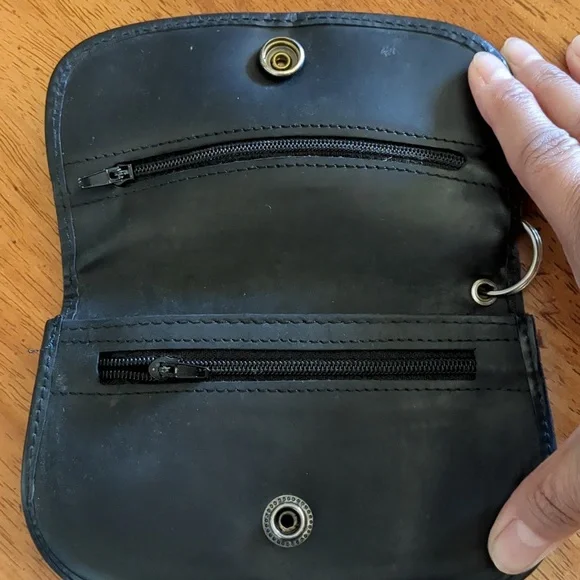 Harley-Davidson Black Leather Chain Wallet - Picture 5 of 8